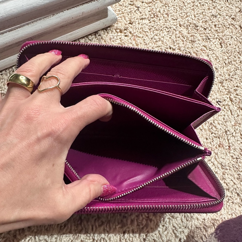 Louis Vuitton Fuchsia Wallet - Picture 8 of 13